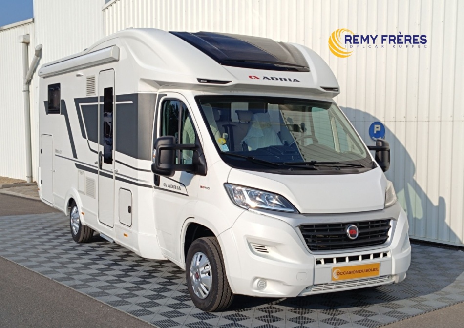 camping car ADRIA MATRIX PLUS 670 SC 2021
